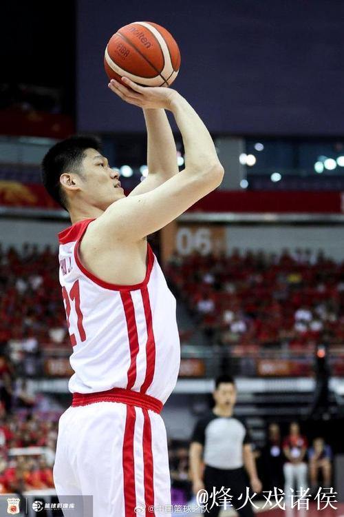 热身赛-胡金秋16+6 中国男篮75-72险胜波黑