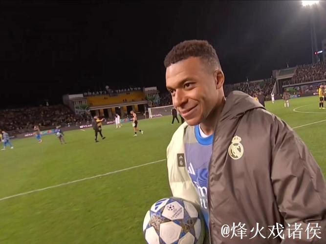 姆巴佩帽子戏法，库尔图瓦送助攻，皇马5-0大胜凯拉特喜获欧冠两连胜